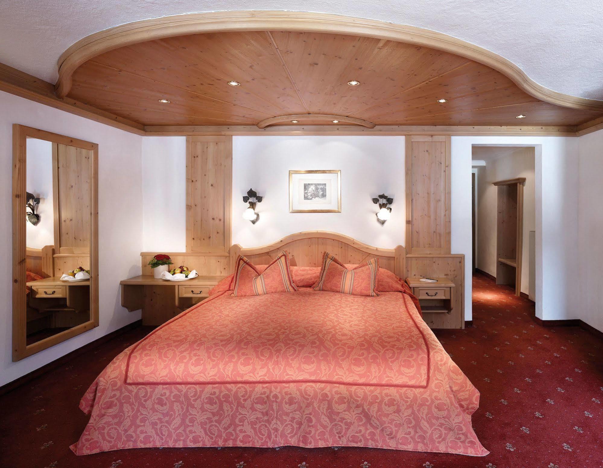 Hotel Weisses Roessl Κίτσμπουελ Εξωτερικό φωτογραφία